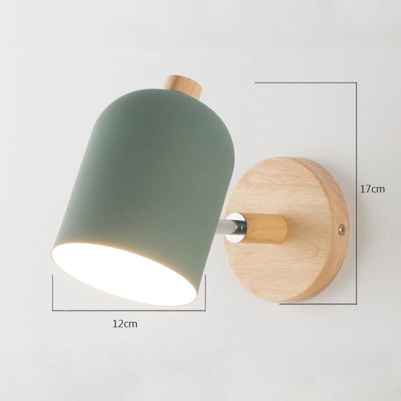 Lena | Skandinavische Holz-Wandlampe